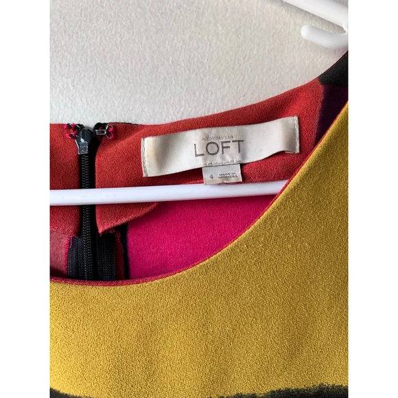 Women's LOFT Dress Size 4 Multi-color - Picture 4 of 6